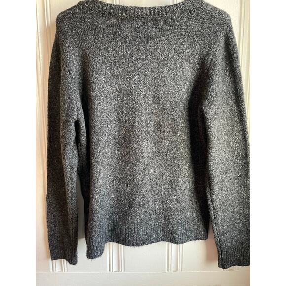 Cupcakes and Cashmere Dog Graphic Sweater Women’s Large, Gray Puppy Knit - Picture 5 of 5